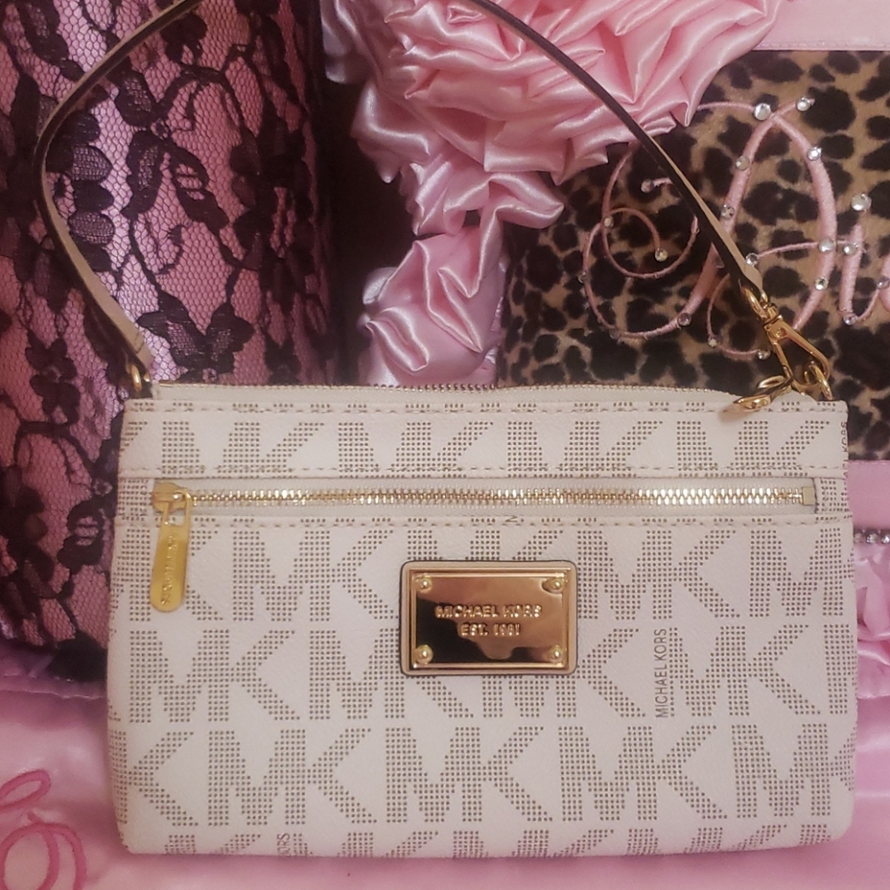 🍭NEW! MICHAEL KORS JET SET! 💗💟💗